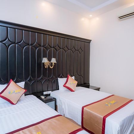 Halong Starlight Inn & Travel Ha Long Exteriör bild
