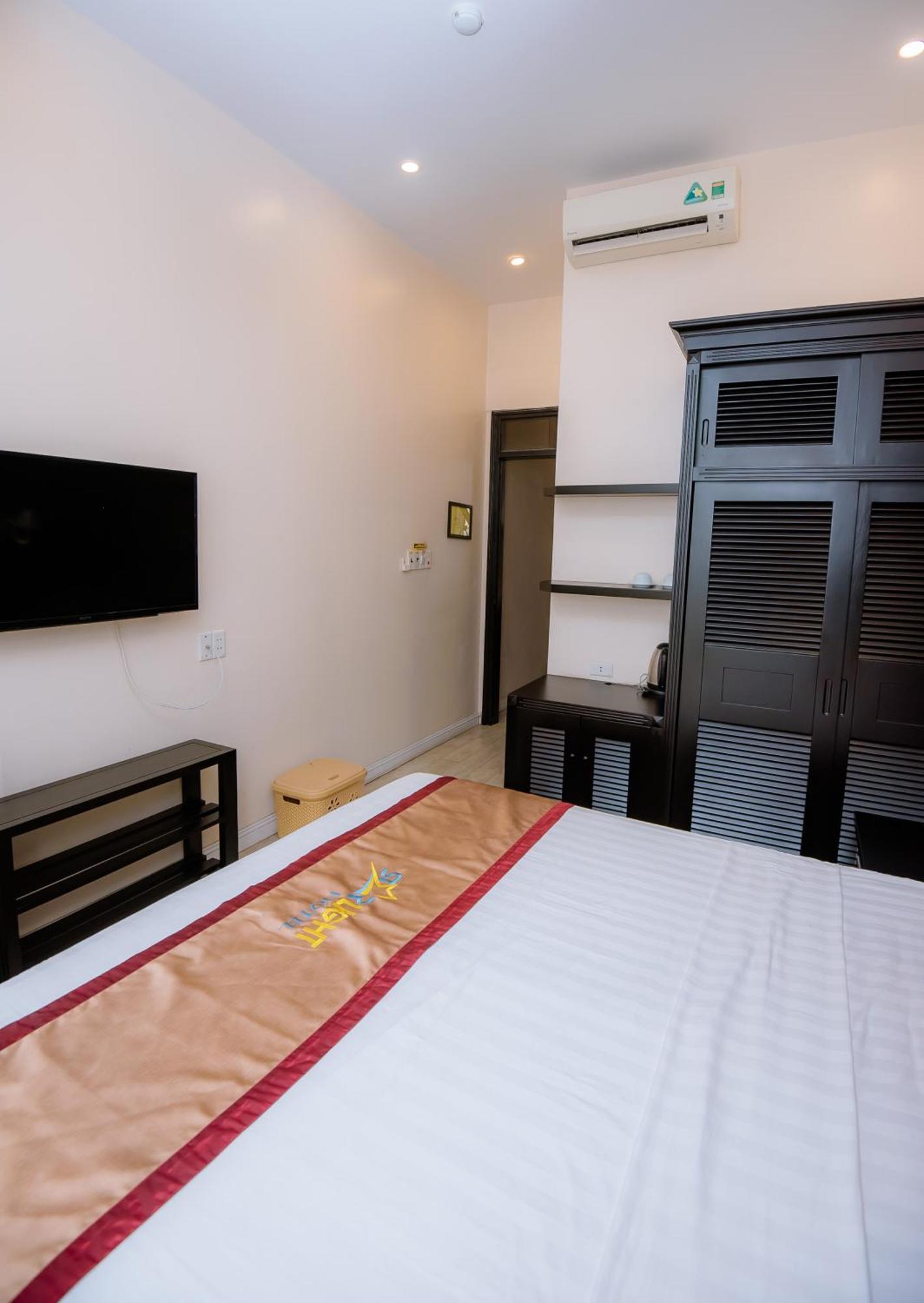 Halong Starlight Inn & Travel Ha Long Exteriör bild