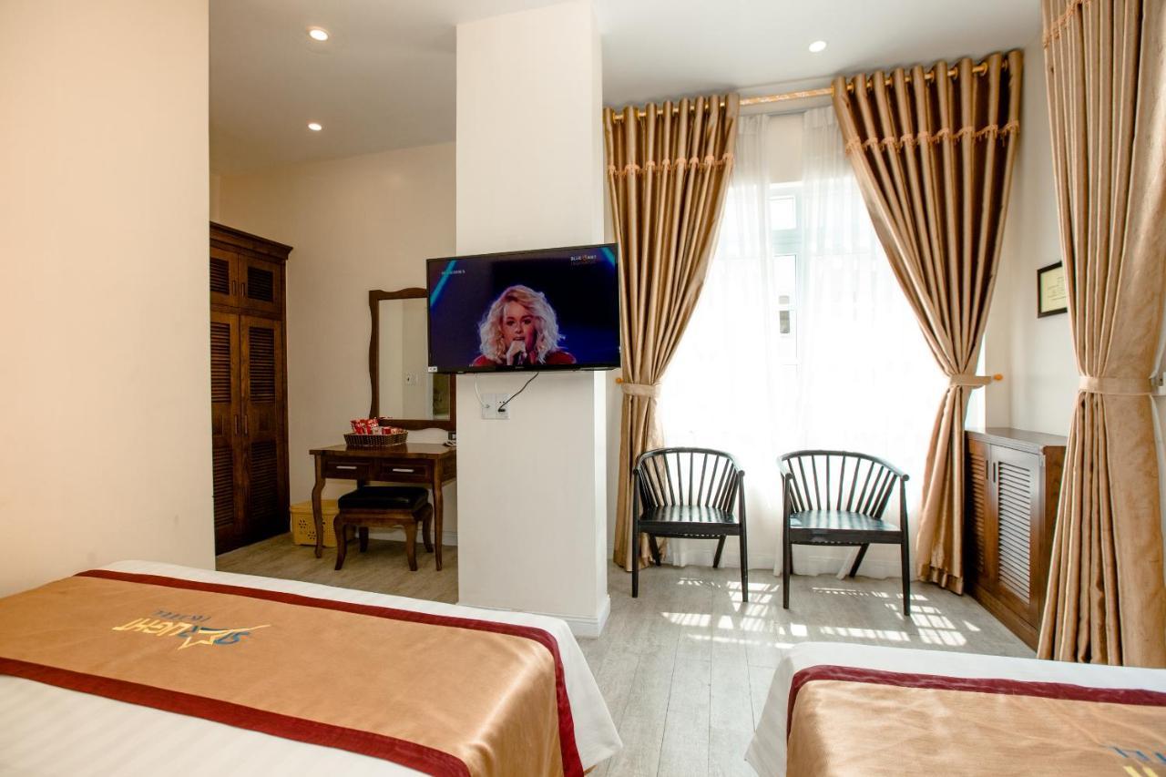 Halong Starlight Inn & Travel Ha Long Exteriör bild